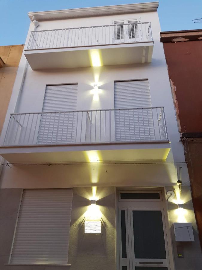 La casa di Totò Acomodação com café da manhã Pachino Exterior foto